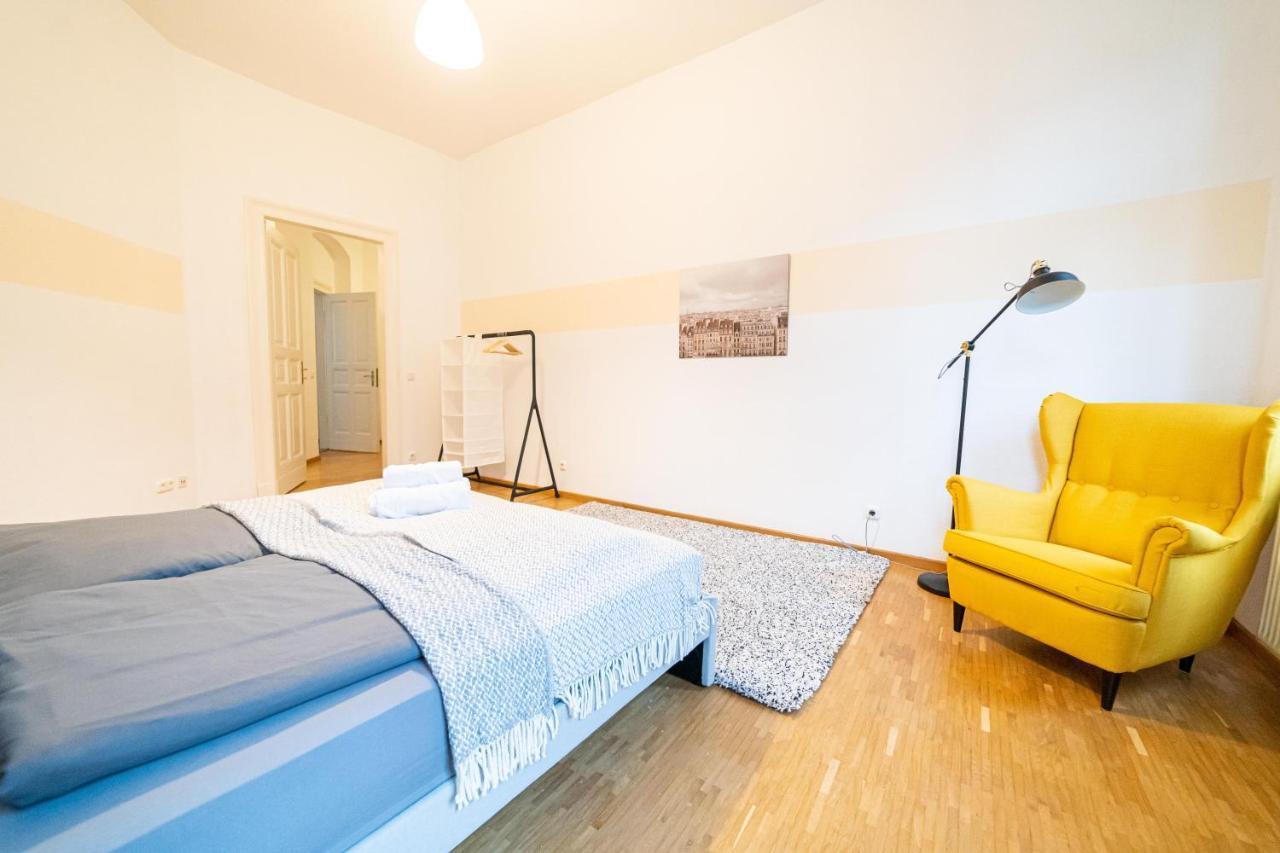 Fullhouse - Halle - Vs7 - 3 Beds - Nespresso Extérieur photo